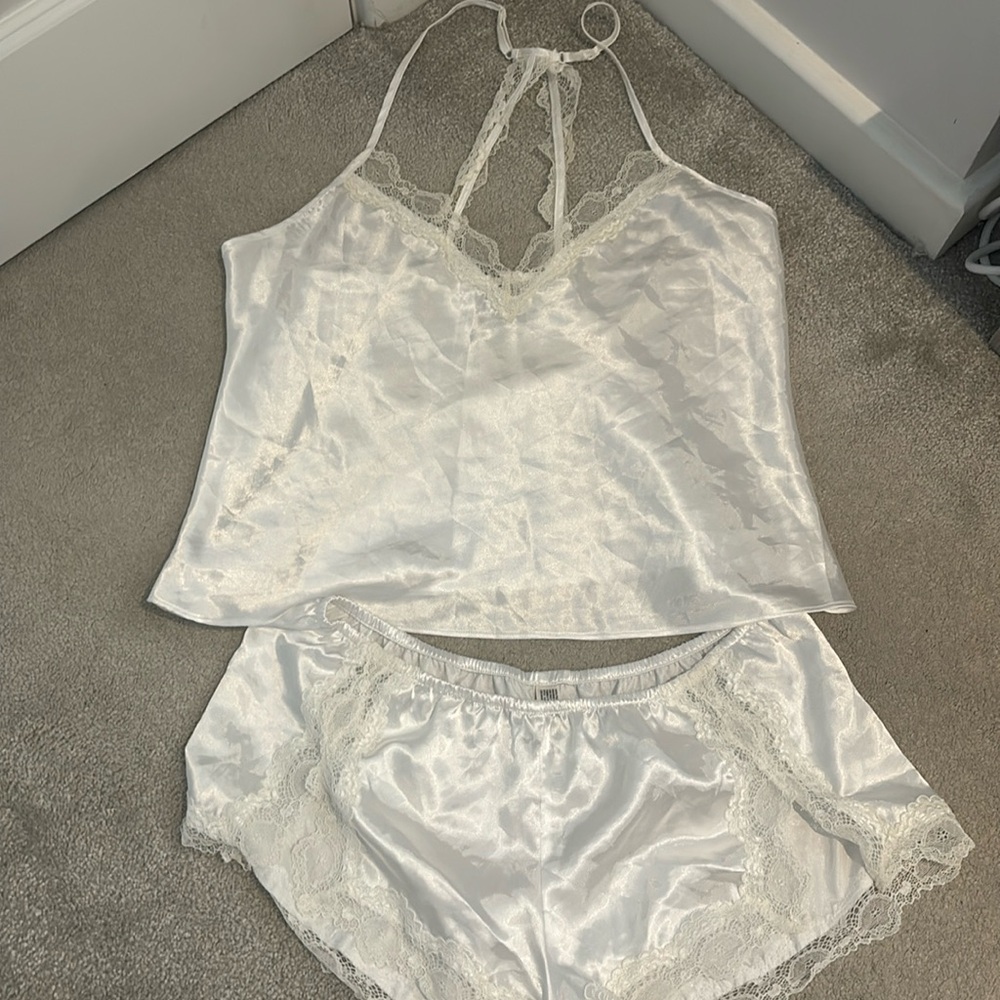 NWOT in bloom by jonquil nightie set